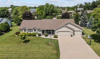 W5982 STRAWFLOWER Drive, Appleton, WI 54915