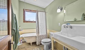 N5978 W ALASKA LAKE Road, Algoma, WI 54201