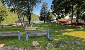 51 Vista Ave, Danbury, CT 06811