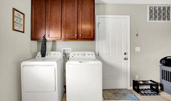 515 Fletcher Ln, Beech Grove, IN 46107
