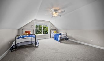 71 Signature Dr, Barrington, NH 03825