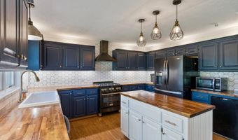 801 Lynnview Dr, Albany, KY 42602