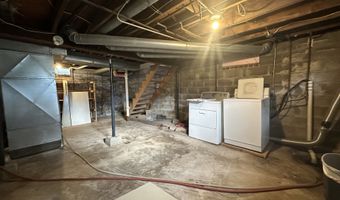 3250 E Douglas Ave, Des Moines, IA 50317