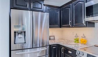 2634 Dennis Dr, Alton, IL 62002