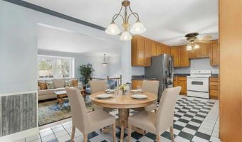 1075 SUN VALLEY Dr, Annapolis, MD 21409