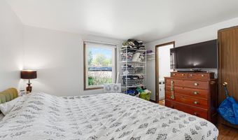 806 S Martha St, Angola, IN 46703