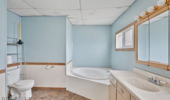 612 E 3rd St, Anaconda, MT 59711