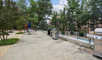 3217 SUTTON Pl NW A, Washington, DC 20016