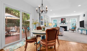 55 Sydney Ct, Atlantic Highlands, NJ 07716