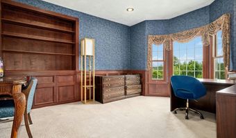 19 Elizabeth Dr, Auburn, MA 01501