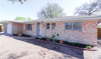 1108 N Woodlawn Dr, Alice, TX 78332