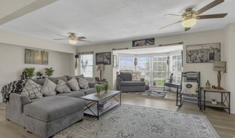 208 Kenneth Dr, Boiling Springs, SC 29316