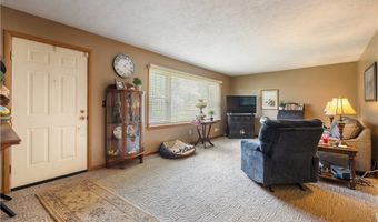 3112 N Bender Ave, Akron, OH 44319