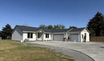 7205 EDGE CLIFF Dr, Brookings, OR 97415