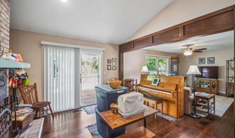 911 Mesa Verde Pl, Ames, IA 50014