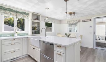 59 Alexander St, North Providence, RI 02904