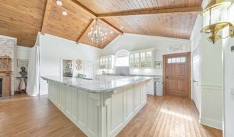 115 S Main, Adairsville, GA 30103