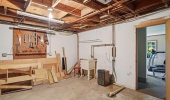 2473 Mt Hope Rd, Dodgeville, WI 53533