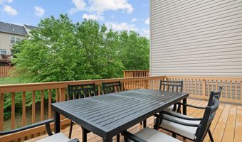 816 NANCY LYNN Ln, Arnold, MD 21012
