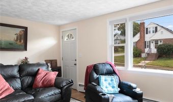 75 Autumn St, Cranston, RI 02910