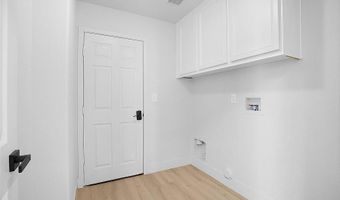 1120 Parkview Dr, Oceanside, CA 92057