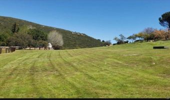 23475 Trappers Hollow Rd, Alpine, CA 91901