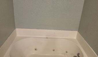 8116 Lake Tree Ln, Indianapolis, IN 46217