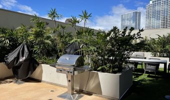 987 Queen St 2405, Honolulu, HI 96814