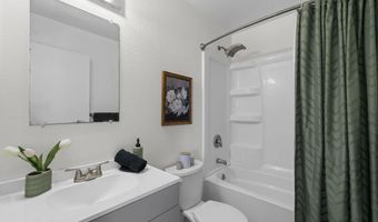5005 GRIFFITH Ave, Cheyenne, WY 82009