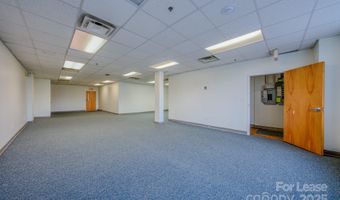124 College Street Unit 3Rd Floor 3Rd Floor, Asheville, NC 28801