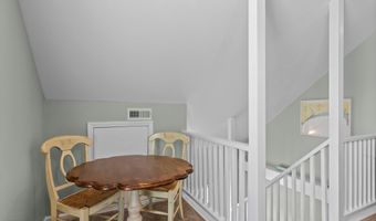 125 Pelican Dr, Atlantic Beach, NC 28512