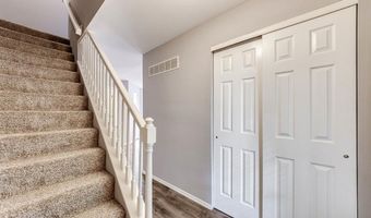 1632 Whispering Creek Dr, Ballwin, MO 63021