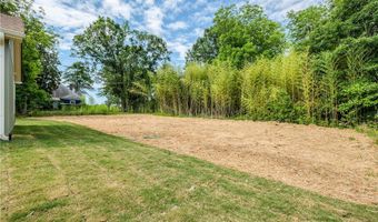 106 North St, Belton, SC 29627