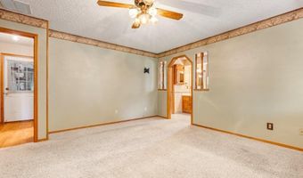 9 McKenzie Dr, Bella Vista, AR 72715
