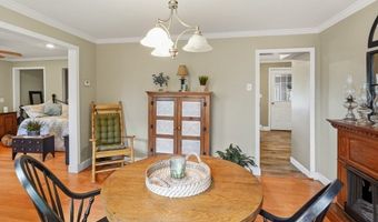 182 Leicester St, Auburn, MA 01501