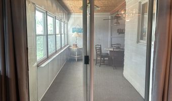 828 S 3rd St, Albion, NE 68620