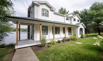 136 Aldrich Rd, Glocester, RI 02857