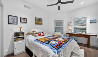 810 Spyglass Hill Dr, Bedford, IN 47421