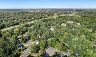 101 Hidden Meadow Ct, Apple Valley, MN 55124