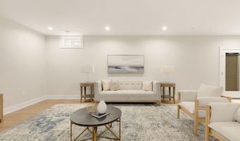 9512 FOREST Rd, Bethesda, MD 20814