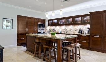 24 Hoolei Cir T-1, Kihei, HI 96753