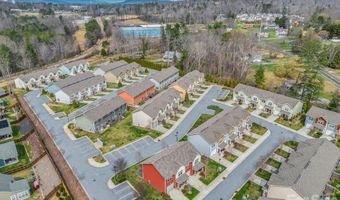 1106 Lynwood Forest Rd, Arden, NC 28704