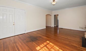 605 Avenue E, West Point, GA 31833