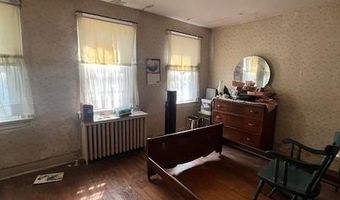 1014 48TH St NE, Washington, DC 20019