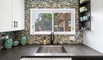 3221 Camarillo Ave, Oceanside, CA 92056
