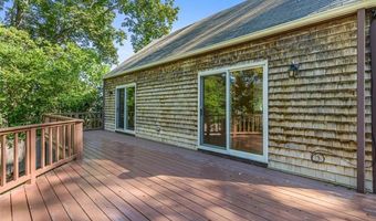 31 Stanchion Ave, Jamestown, RI 02835