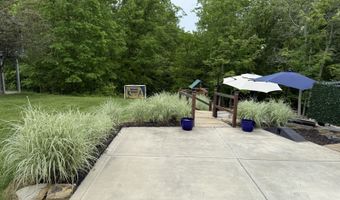 99 University Estates Blvd, Athens, OH 45701