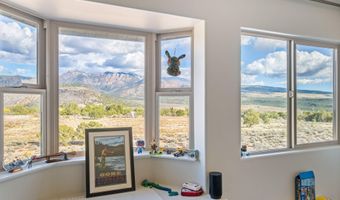 28 W Canal Dr, Brookside, UT 84782