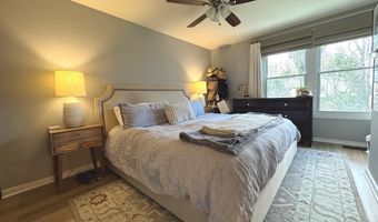 2120 S LOWELL St, Arlington, VA 22204