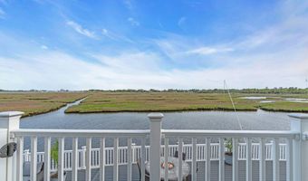 267 Cypress Dr, Bayville, NJ 08721